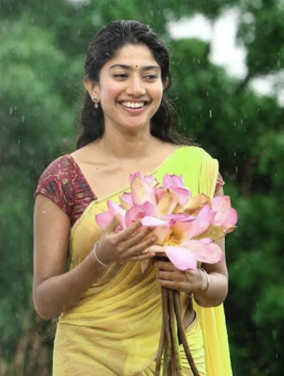 Sai Pallavi as Bhanumati in Fidaa