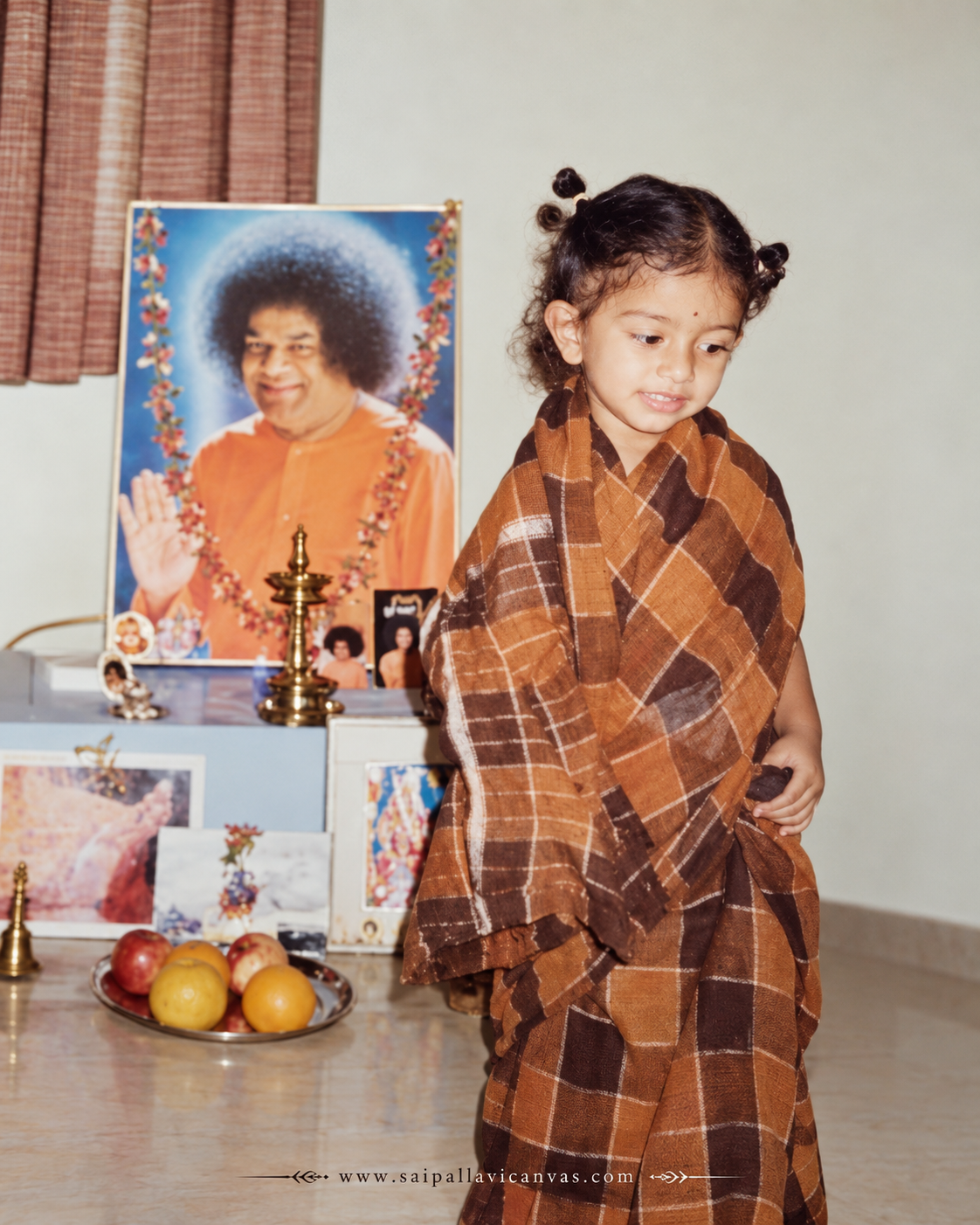 Young Sai Pallavi blessed at Puttaparthi