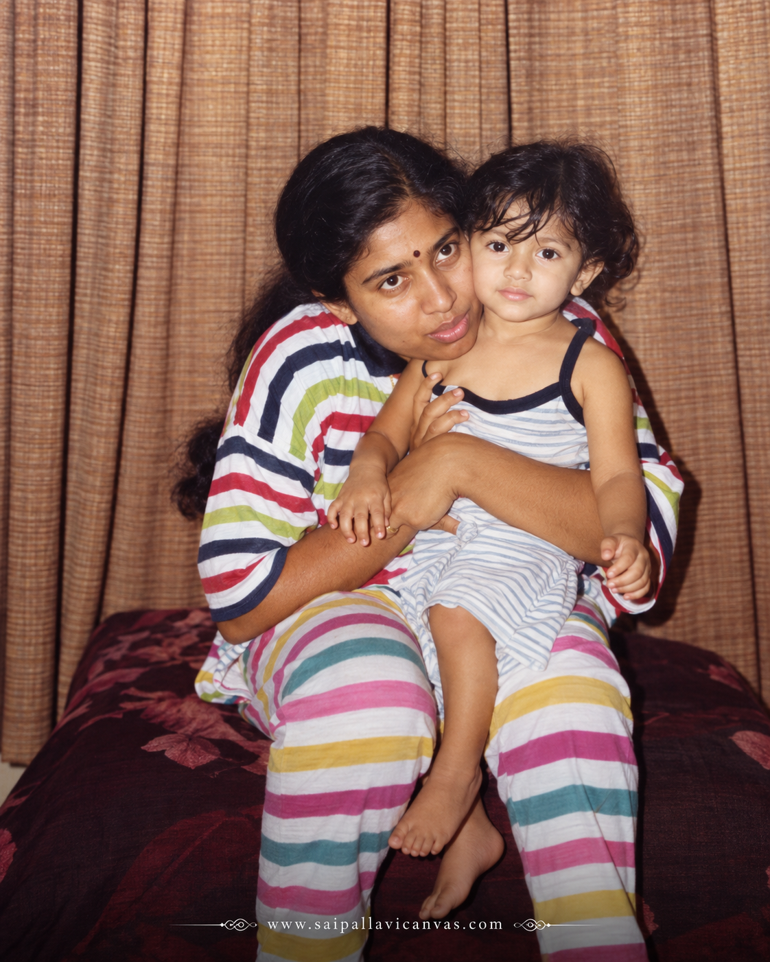 Sai Pallavi with her mother